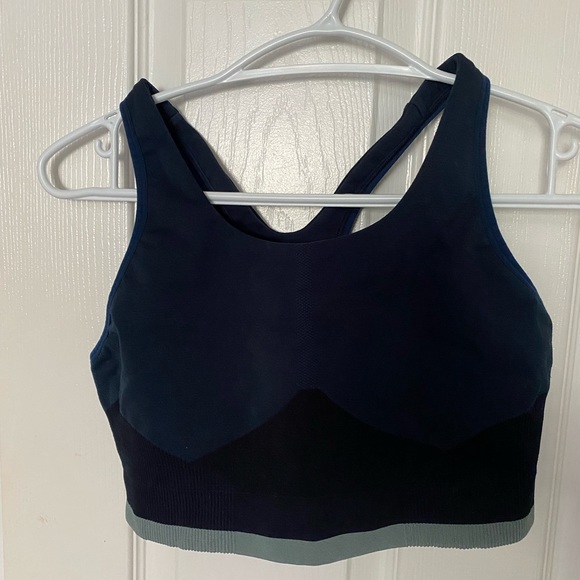 Cos bra size M - Picture 1 of 2
